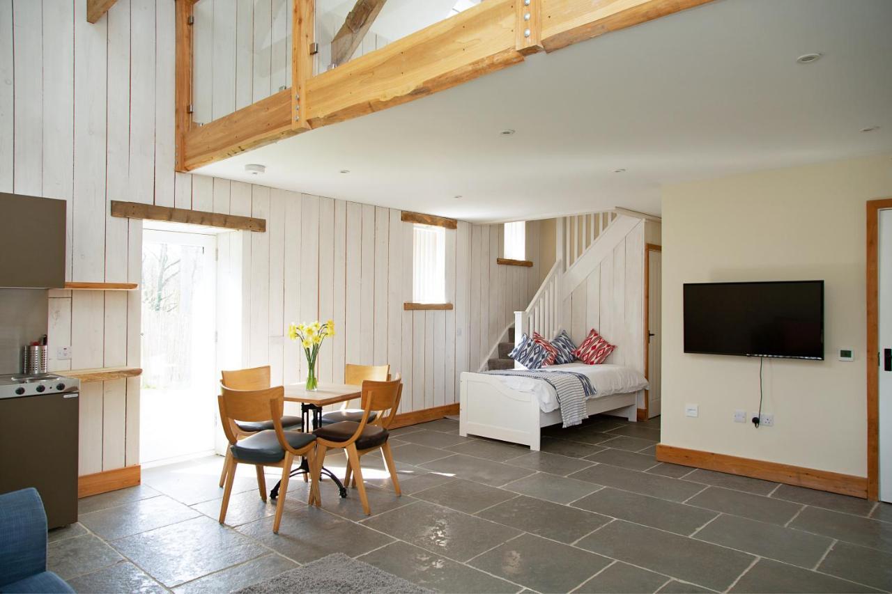 On The Brook Villa Bruton Luaran gambar